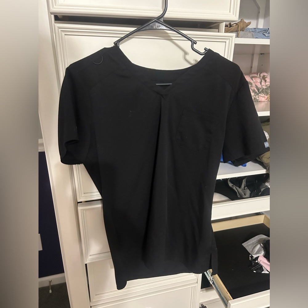 Women’s scrub set Med couture. Medium. One pocket top and jogger bottoms
